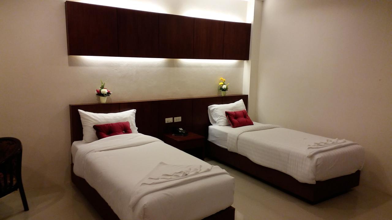 7 Sky Residency Hotel Patong Kültér fotó