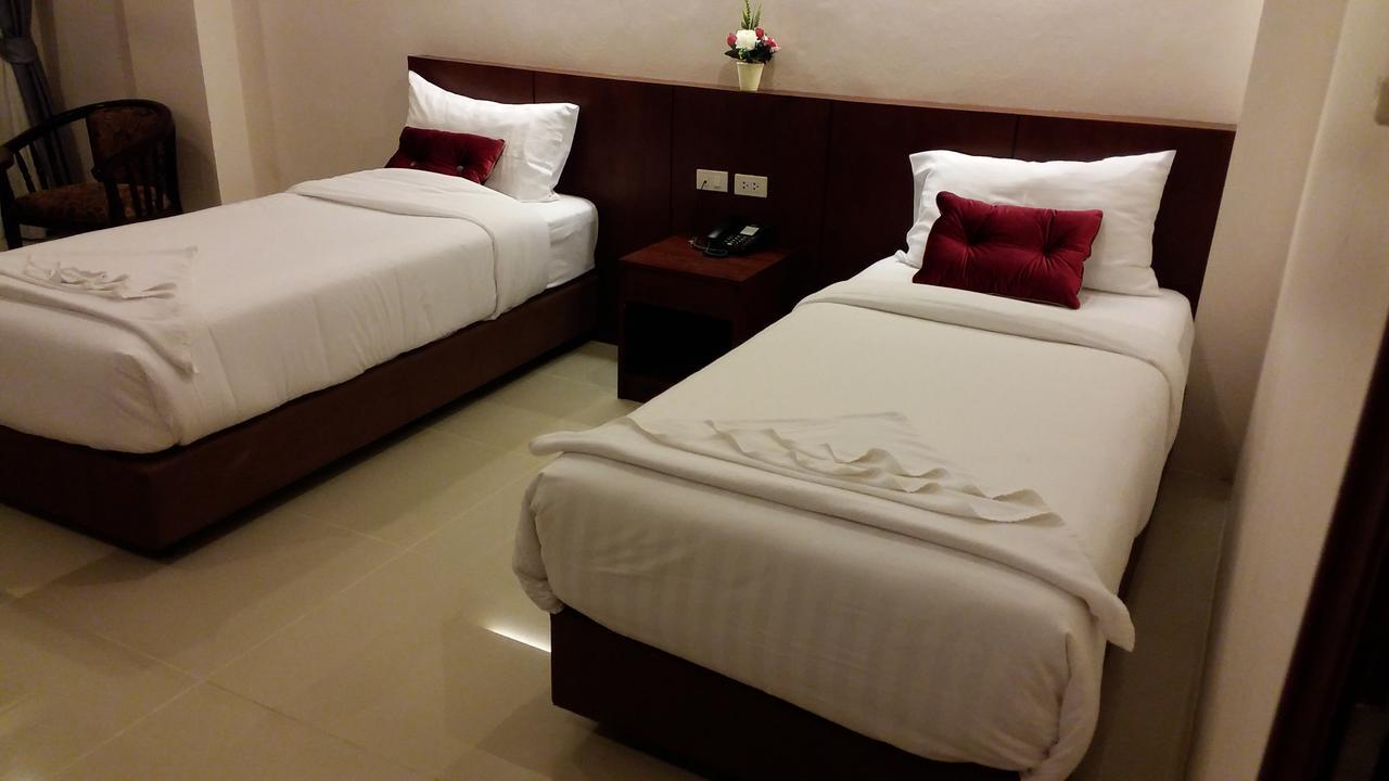 7 Sky Residency Hotel Patong Kültér fotó