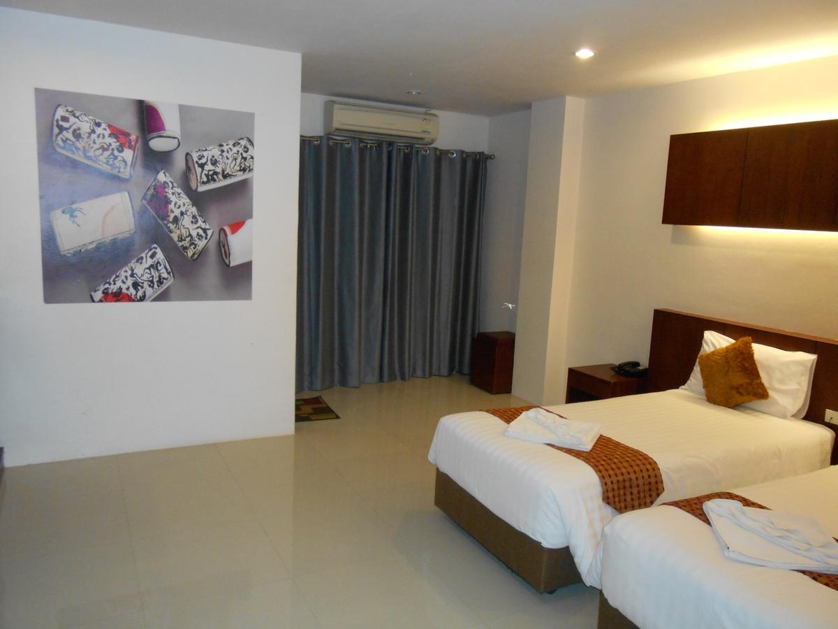 7 Sky Residency Hotel Patong Kültér fotó