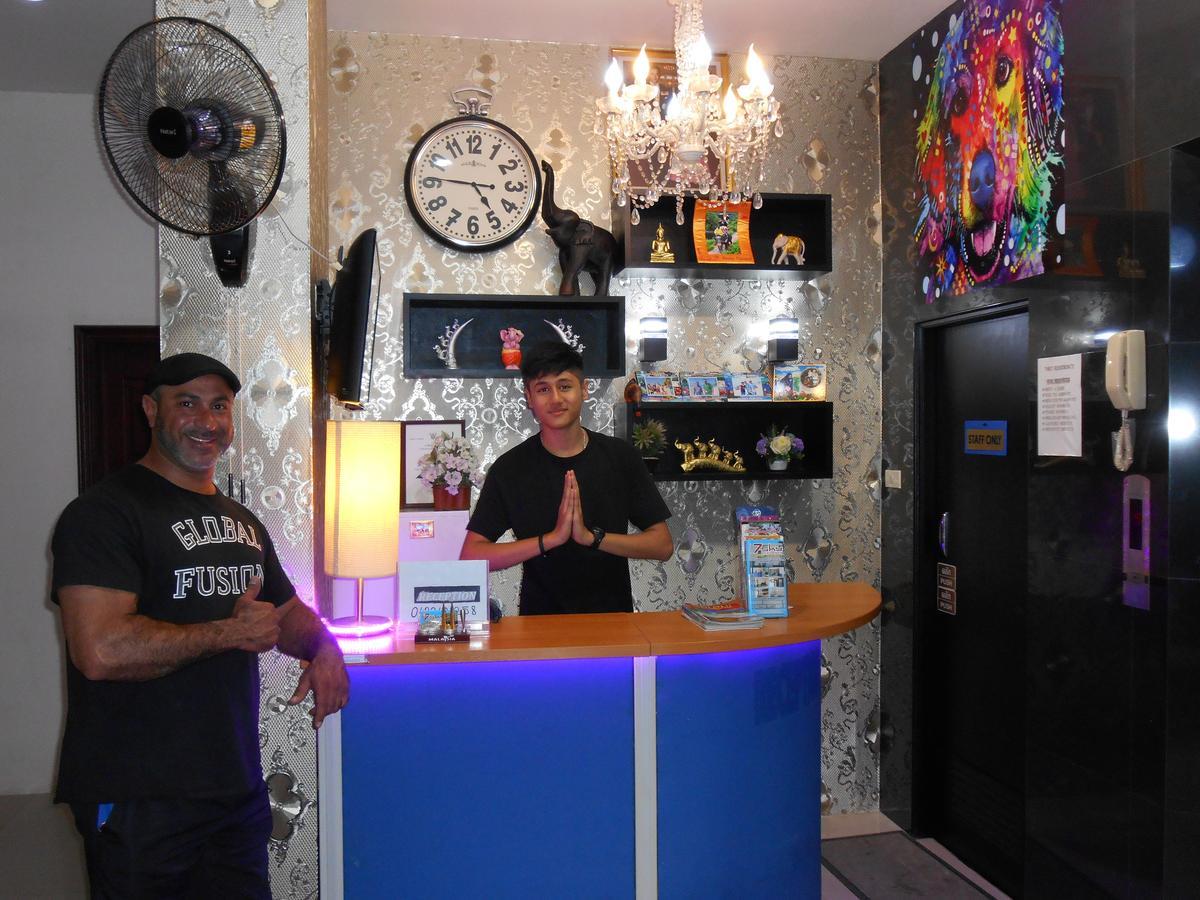 7 Sky Residency Hotel Patong Kültér fotó