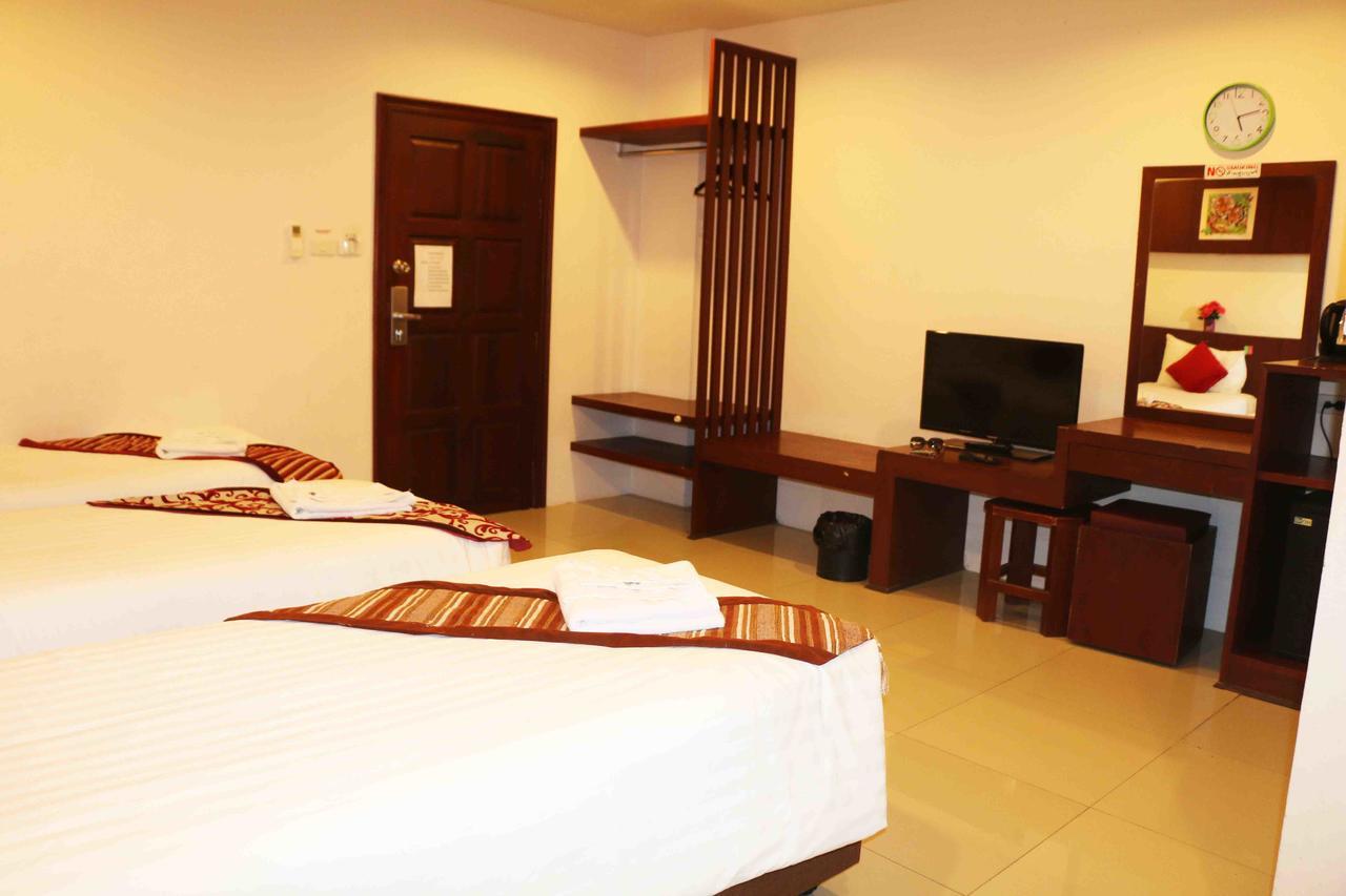 7 Sky Residency Hotel Patong Kültér fotó