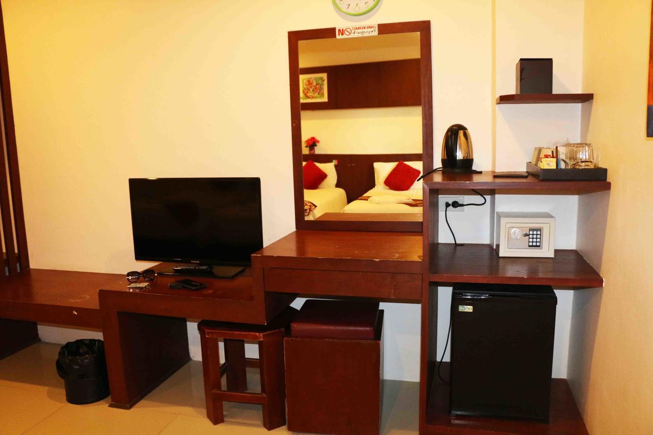 7 Sky Residency Hotel Patong Kültér fotó