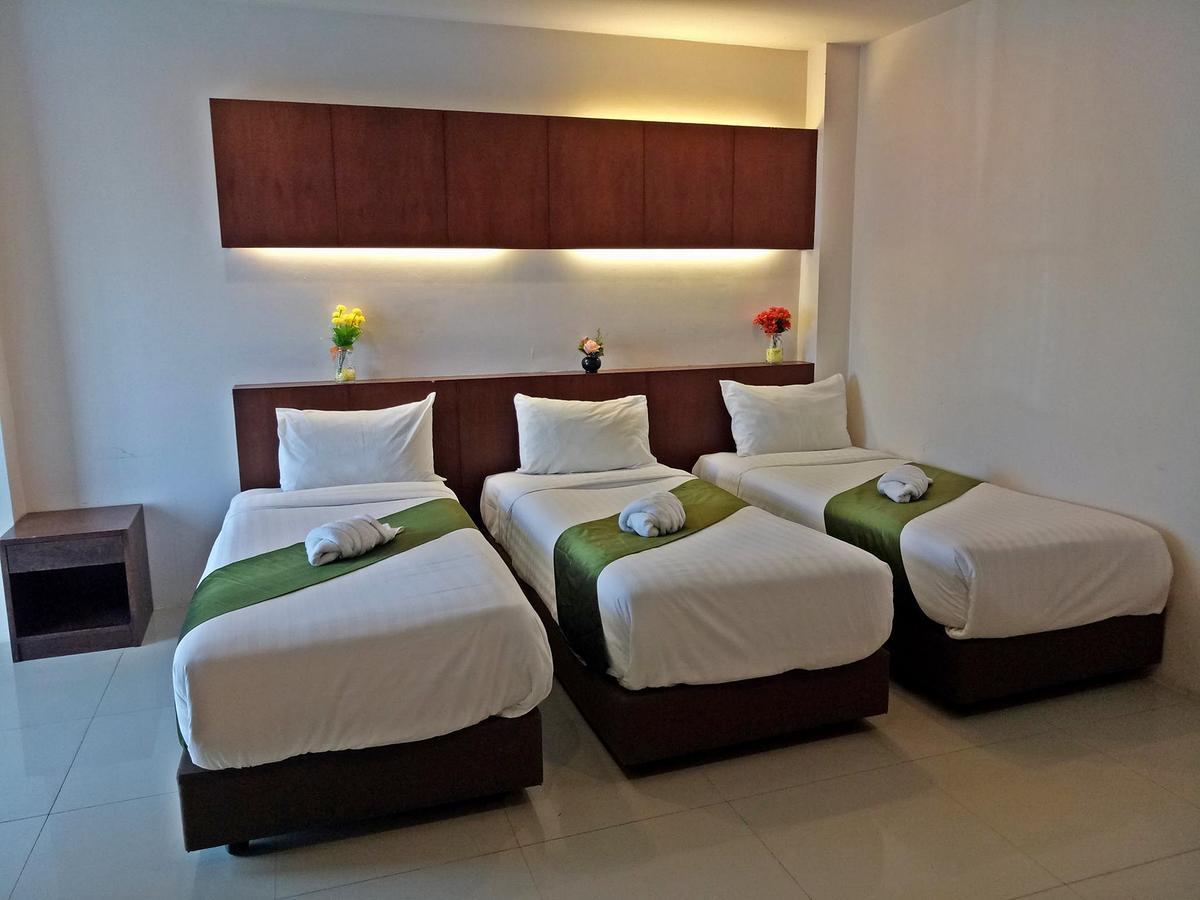 7 Sky Residency Hotel Patong Kültér fotó