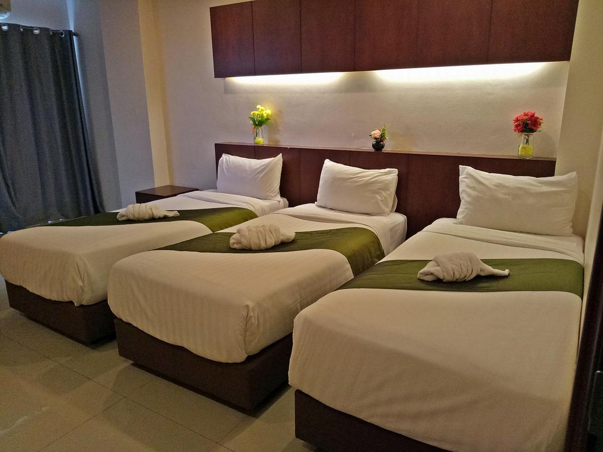 7 Sky Residency Hotel Patong Kültér fotó
