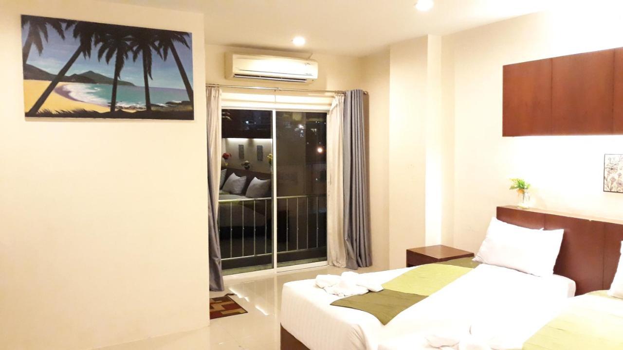 7 Sky Residency Hotel Patong Kültér fotó