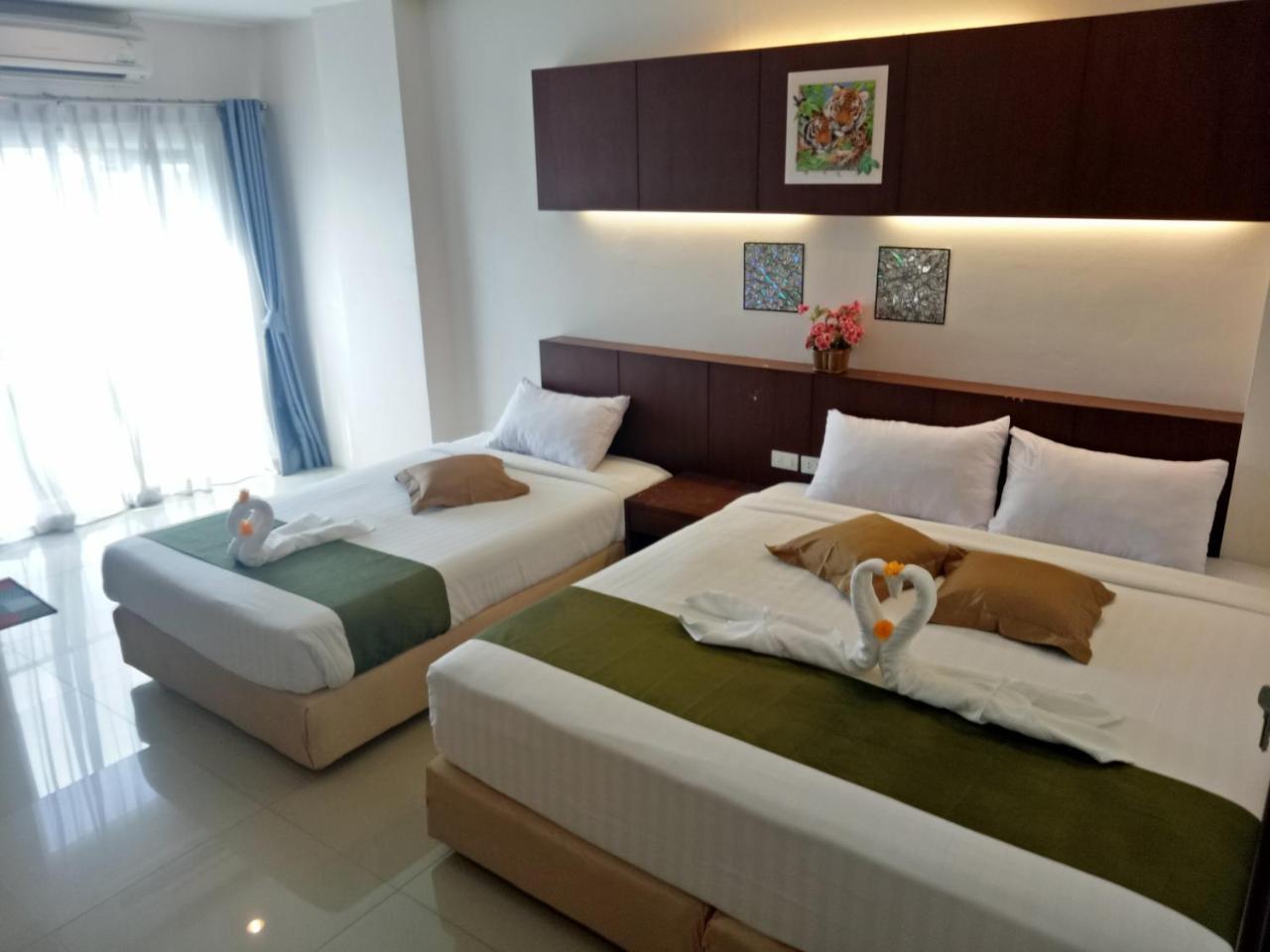 7 Sky Residency Hotel Patong Kültér fotó
